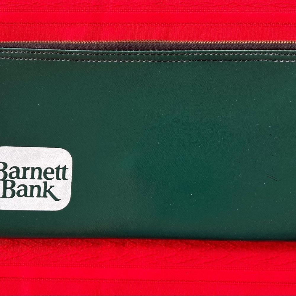 VTG Barnett Bank Money Bag